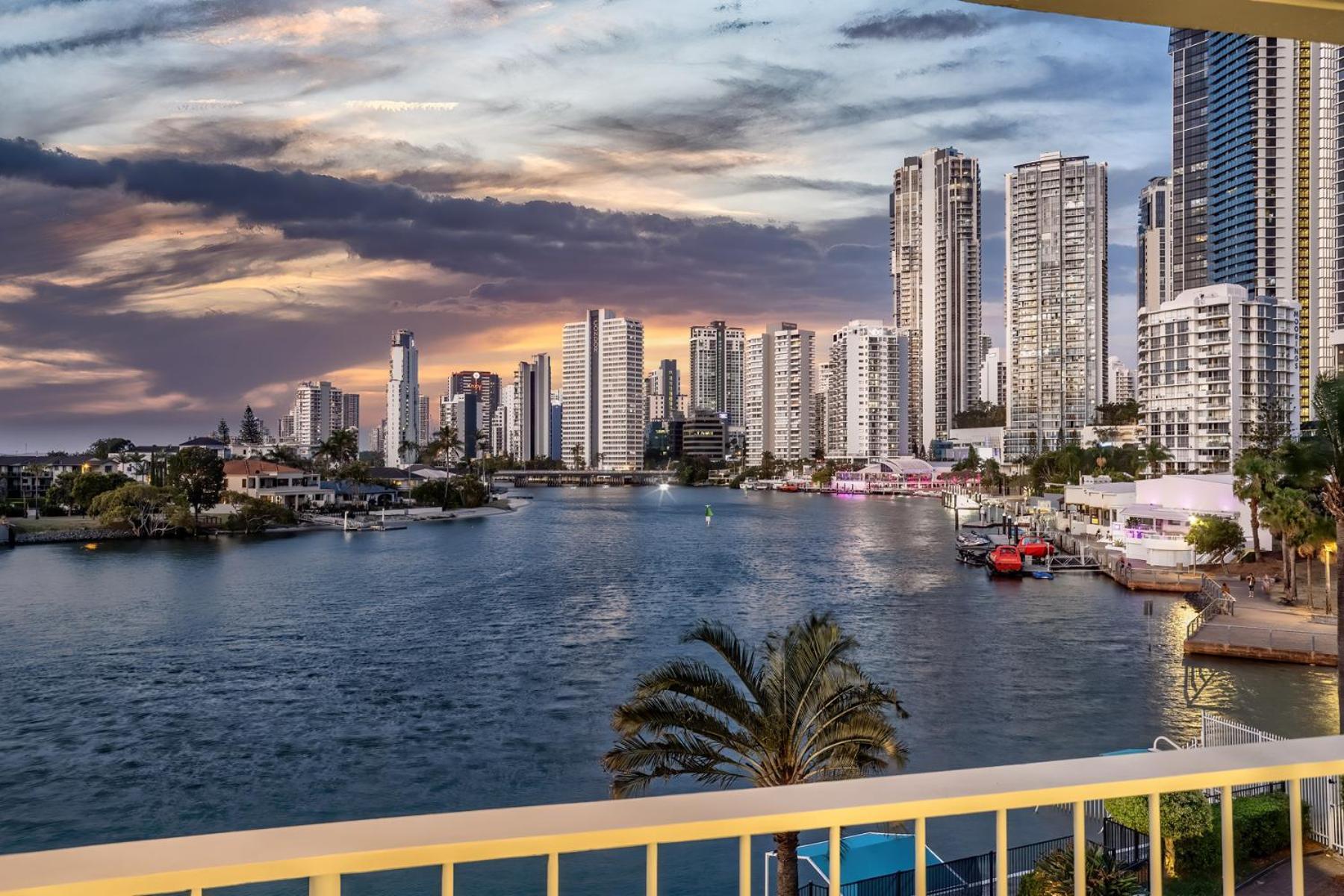 Amazing Water Views Surfers Paradise Gold Coast Exteriér fotografie